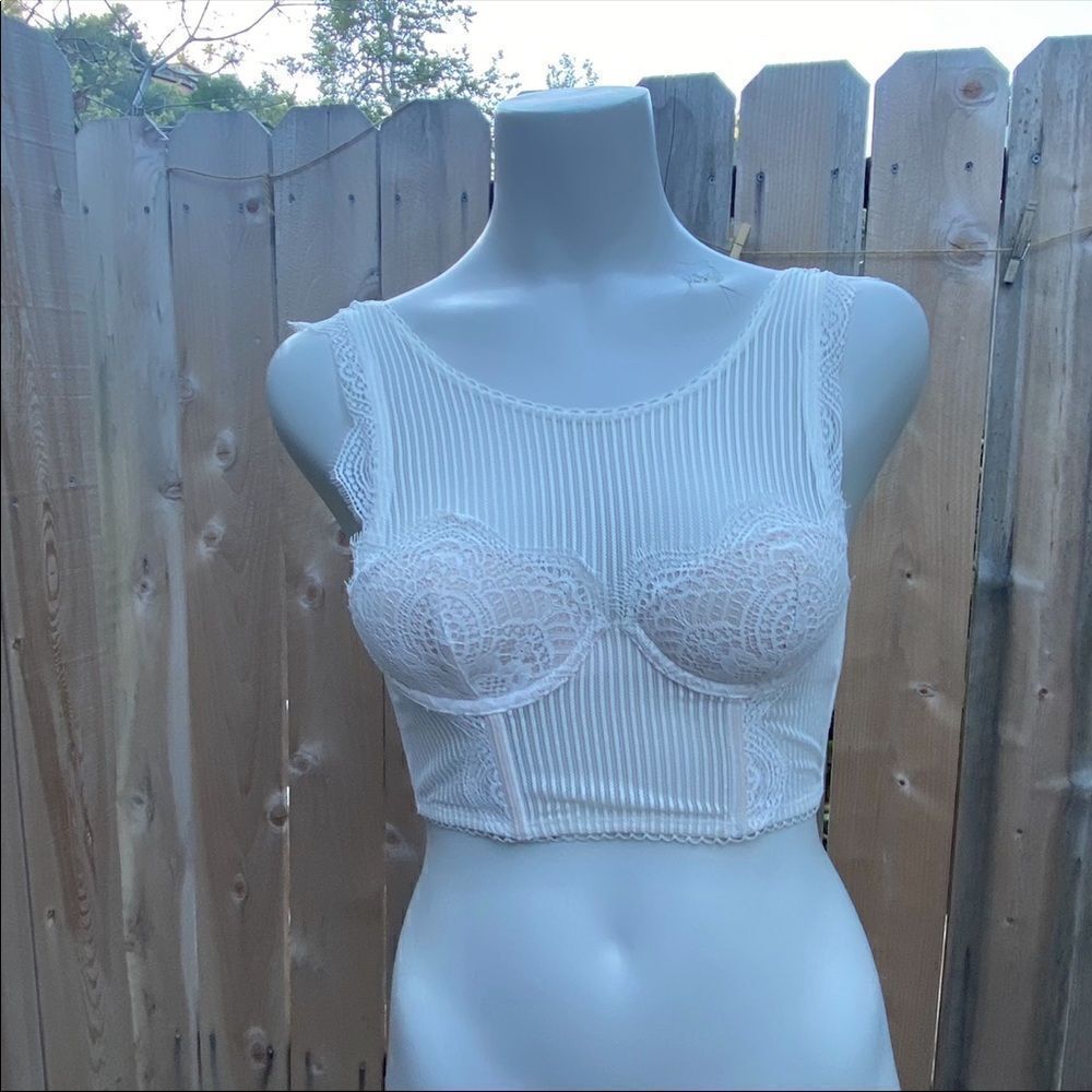 Victoria’s Secret dream angels  cropped lace bra mini corset top in white 32B